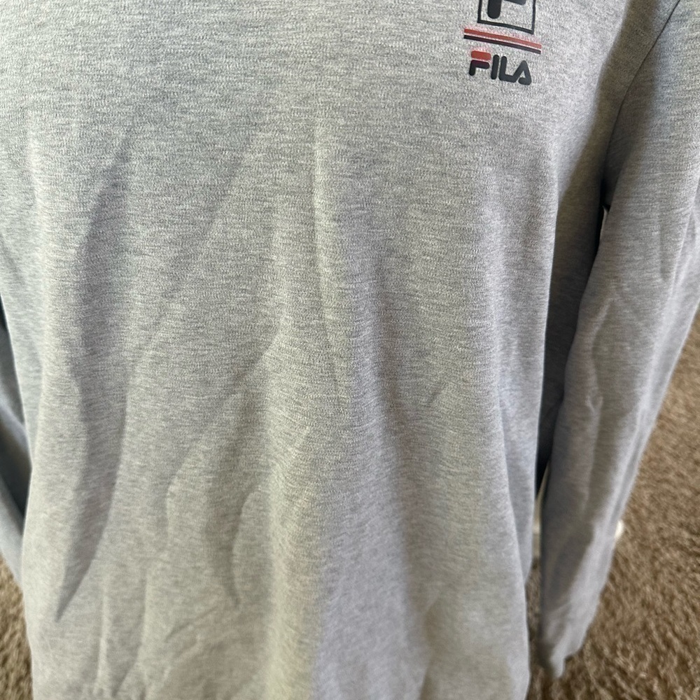 Men’s pre own as is long sleeve Fila brand shirt size Large L - Picture 3 of 4